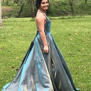 Sherri Hill prom dress.